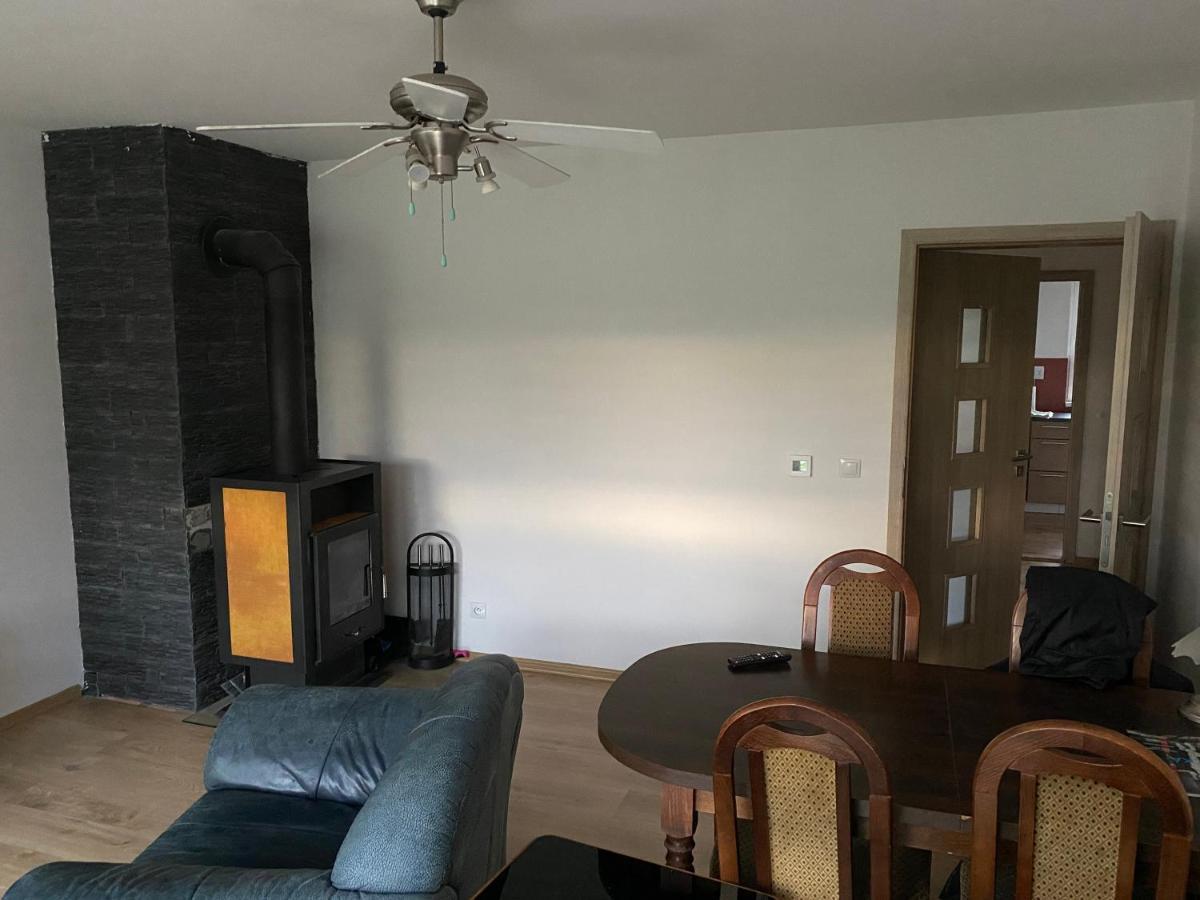 W Apartman 2 Teplice nad Metuji Ngoại thất bức ảnh
