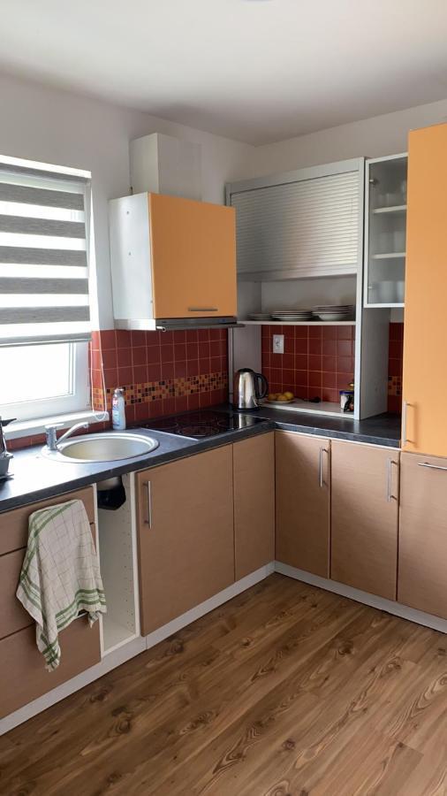 W Apartman 2 Teplice nad Metuji Ngoại thất bức ảnh