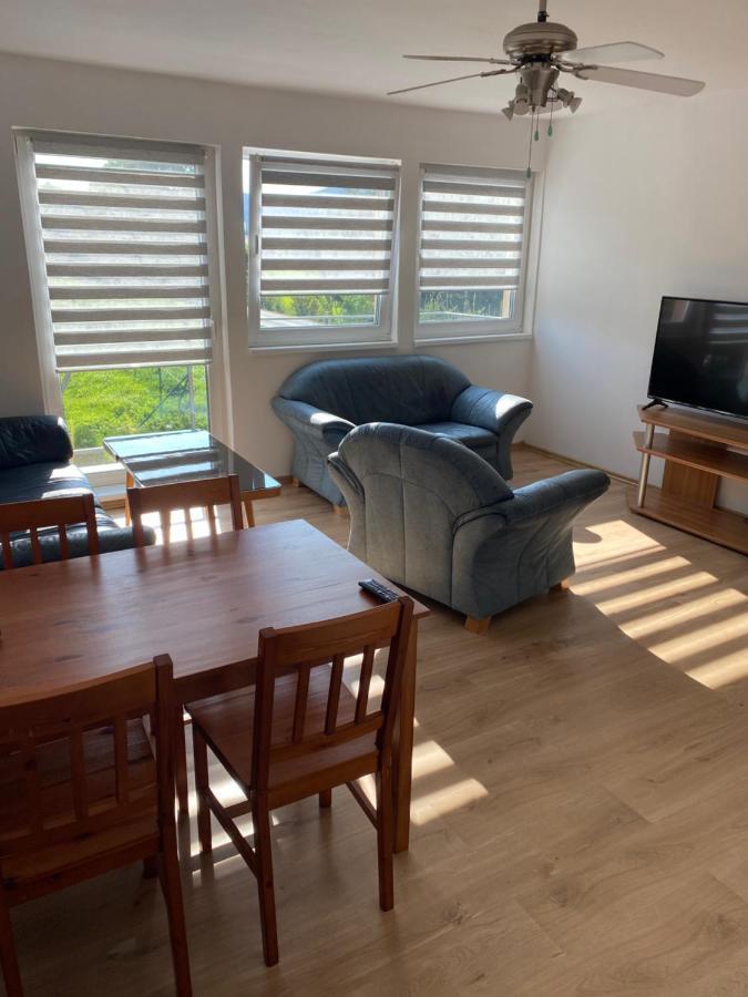 W Apartman 2 Teplice nad Metuji Ngoại thất bức ảnh